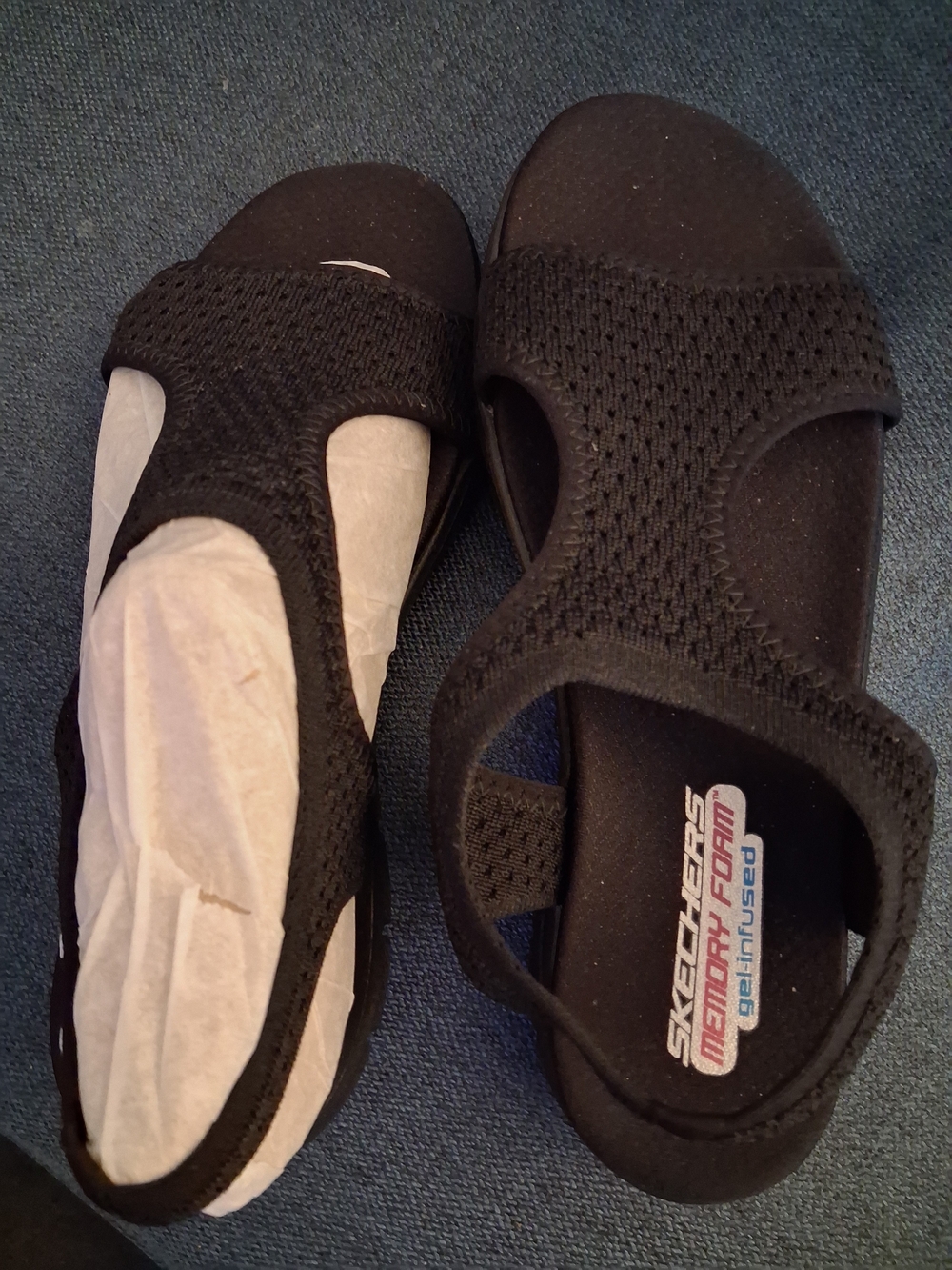 Skechers NWB Deja Vue Size 8 Black Shoes